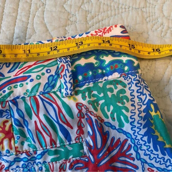 Lilly Pulitzer The Chipper Shorts Bermuda Size 0 Red & Blue Coral pattern Preppy - Picture 8 of 11